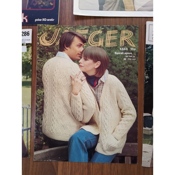 Lot of 5 Vtg Aran Fisherman Sweaters Cardigans Knitting Patterns British Jaeger - Picture 3 of 7